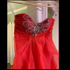 🔥🔥 EUC Precious Formals High-Low Ruby Red Gown
